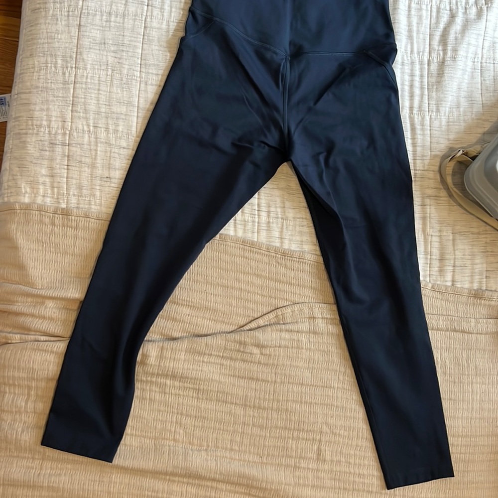 Girlfriend Collective High Rise Compressive Legging - Picture 2 of 4